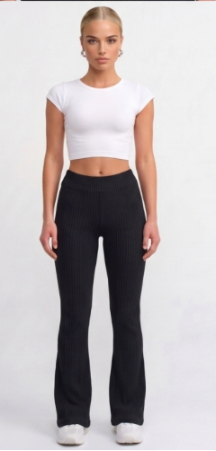 Rippstrick-Flare-Hose Schwarz